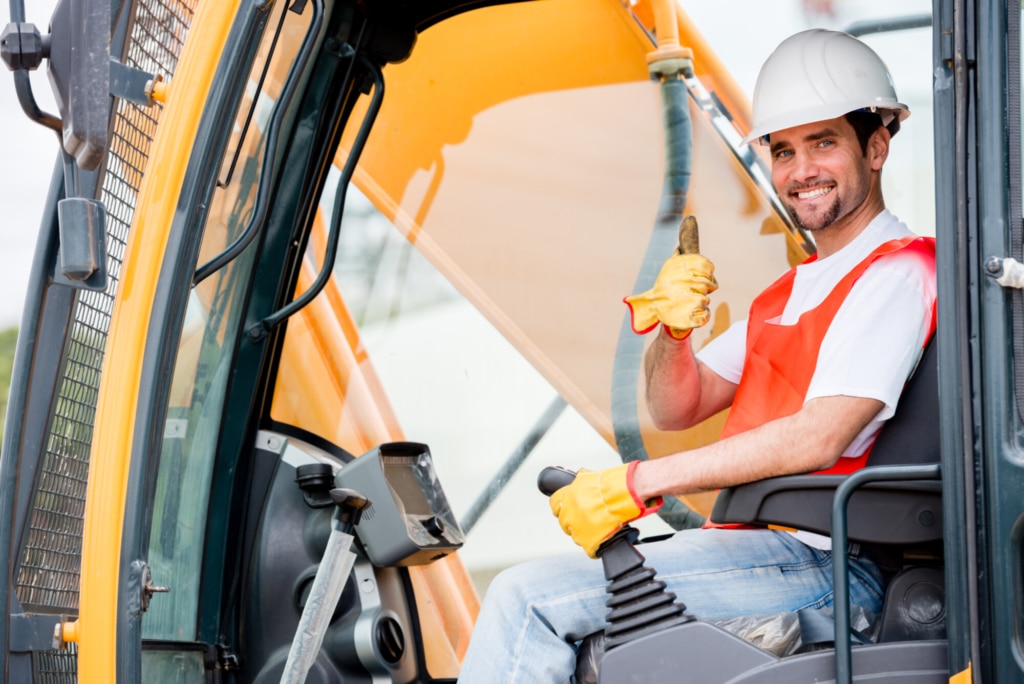 How To Choose The Right Heavy Equipment Rental Company   Renting Heavy Equipment  1024x684 