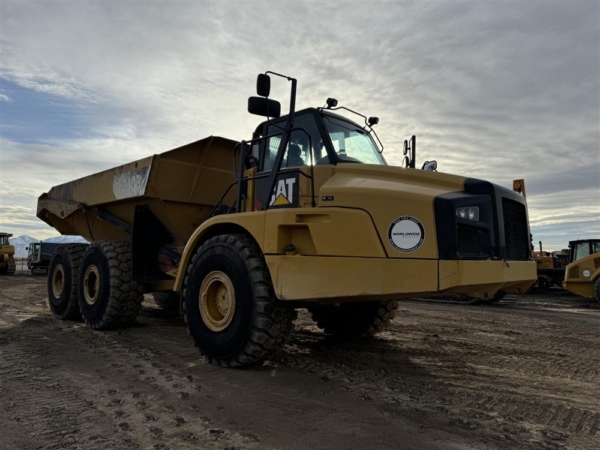 2014 Caterpillar 740B Articulated Trucks - Image 4