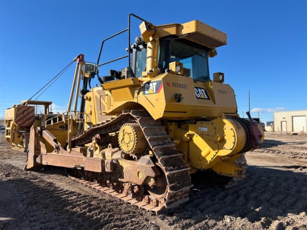 2014 Caterpillar D8T Dozers - Image 2