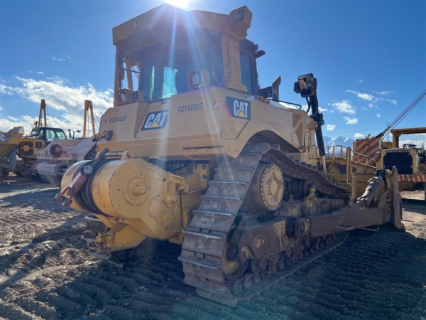 2014 Caterpillar D8T Dozers - Image 3