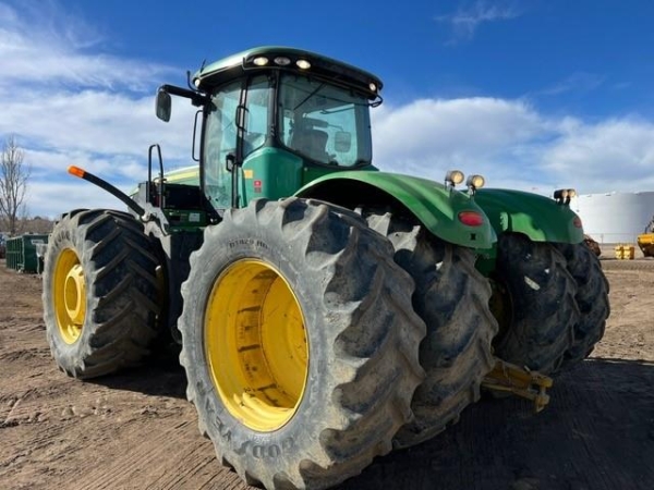 2013 Deere 9560R Agricultural Tractors - Image 6