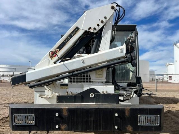 2015 Superior SRT-155 Crawler Carrier - Image 4