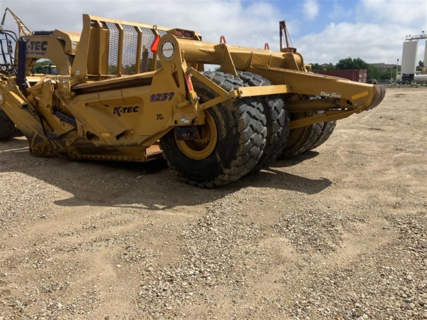 2019 K-Tec Earthmovers 1237ADT Scraper Pans - Image 3