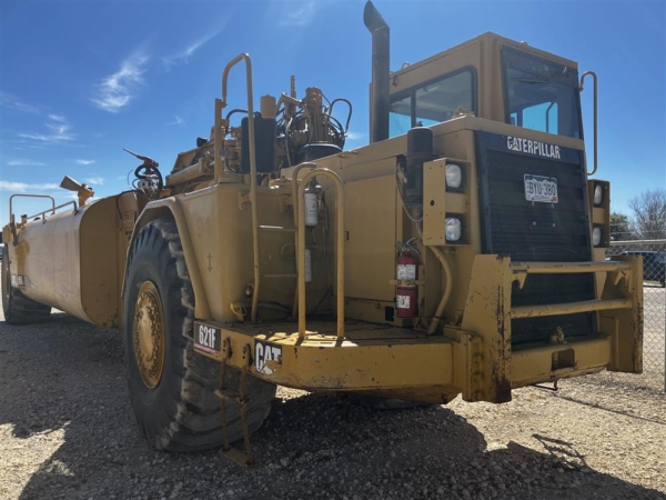 1998 Caterpillar 621F WW Water Wagons - Image 4