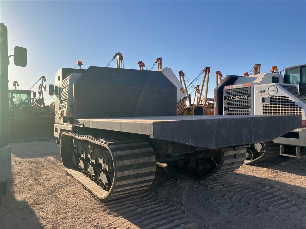 2020 Superior ST220X Crawler Carrier - Image 8
