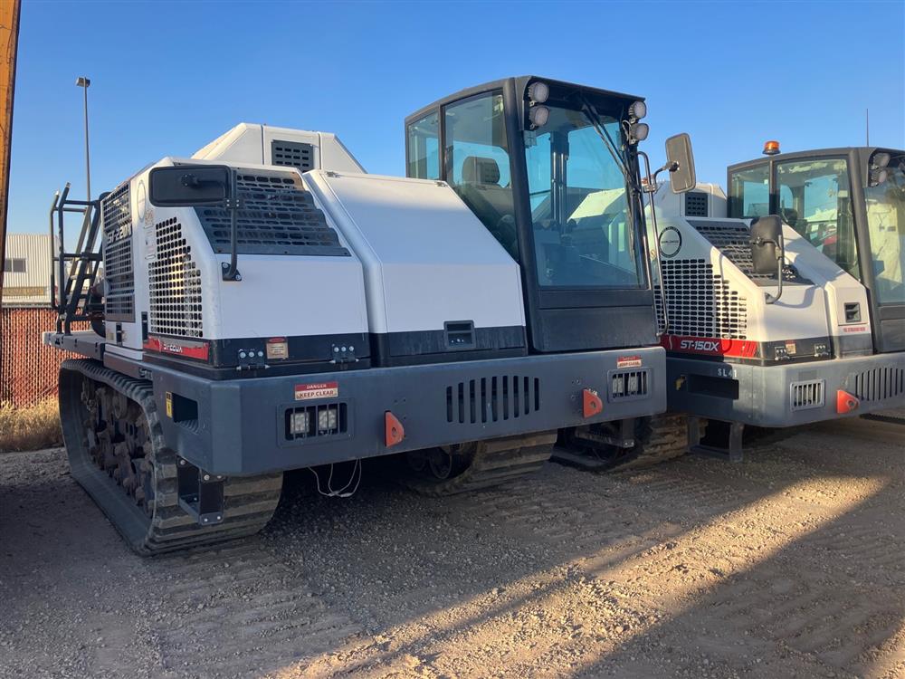 2020 Superior ST220X Crawler Carrier - Image 2