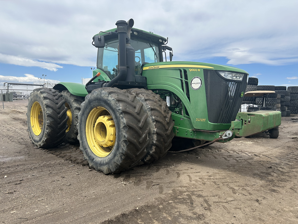 2013 Deere 9560R Agricultural Tractors - Image 5