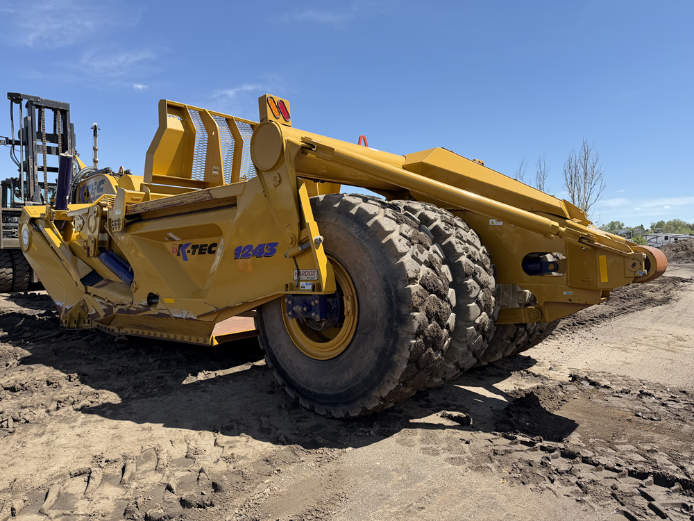 2016 K-Tec Earthmovers 1243ADT Scraper Pans - Image 5