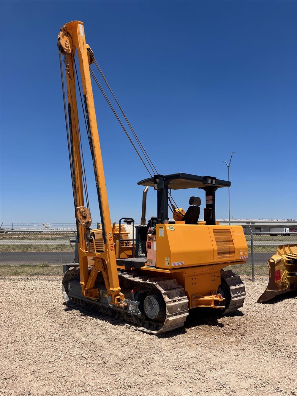 2015 Superior SPX 260 Pipelayers - Image 2