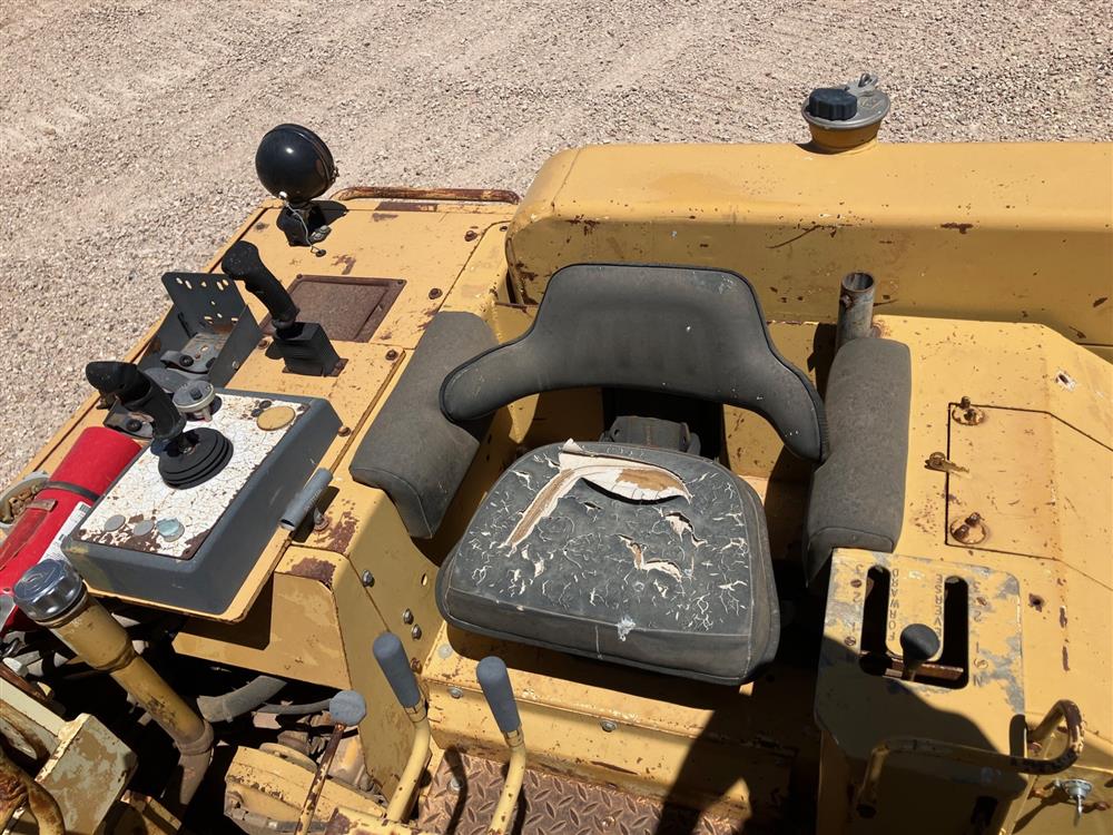 1983 Caterpillar 561D HYD Pipelayers - Image 4