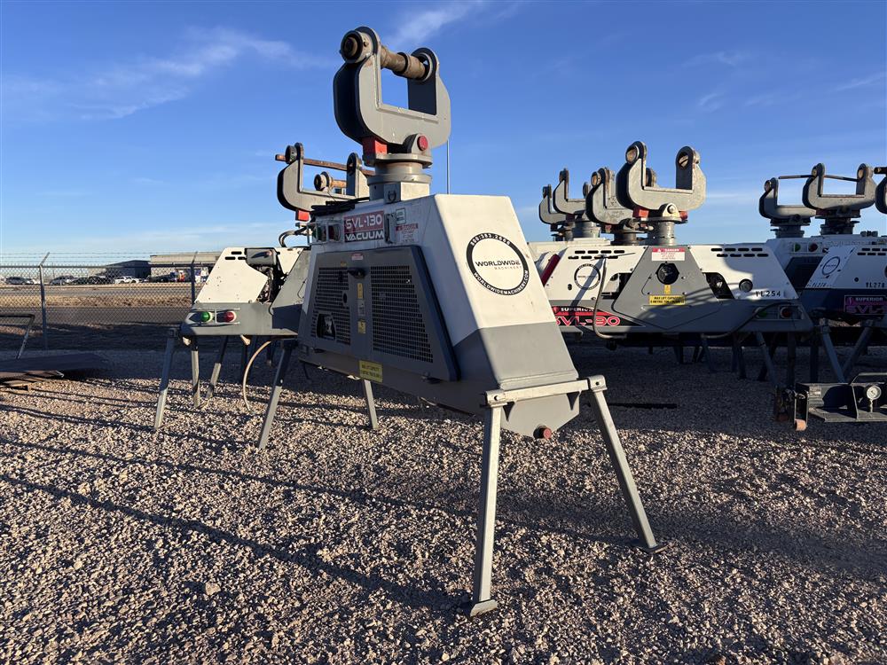 2015 Superior SVL-130 Vacuum Lifts - Image 4