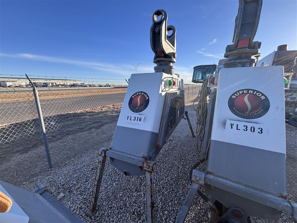 2015 Superior SVL-130 Vacuum Lifts - Image 2