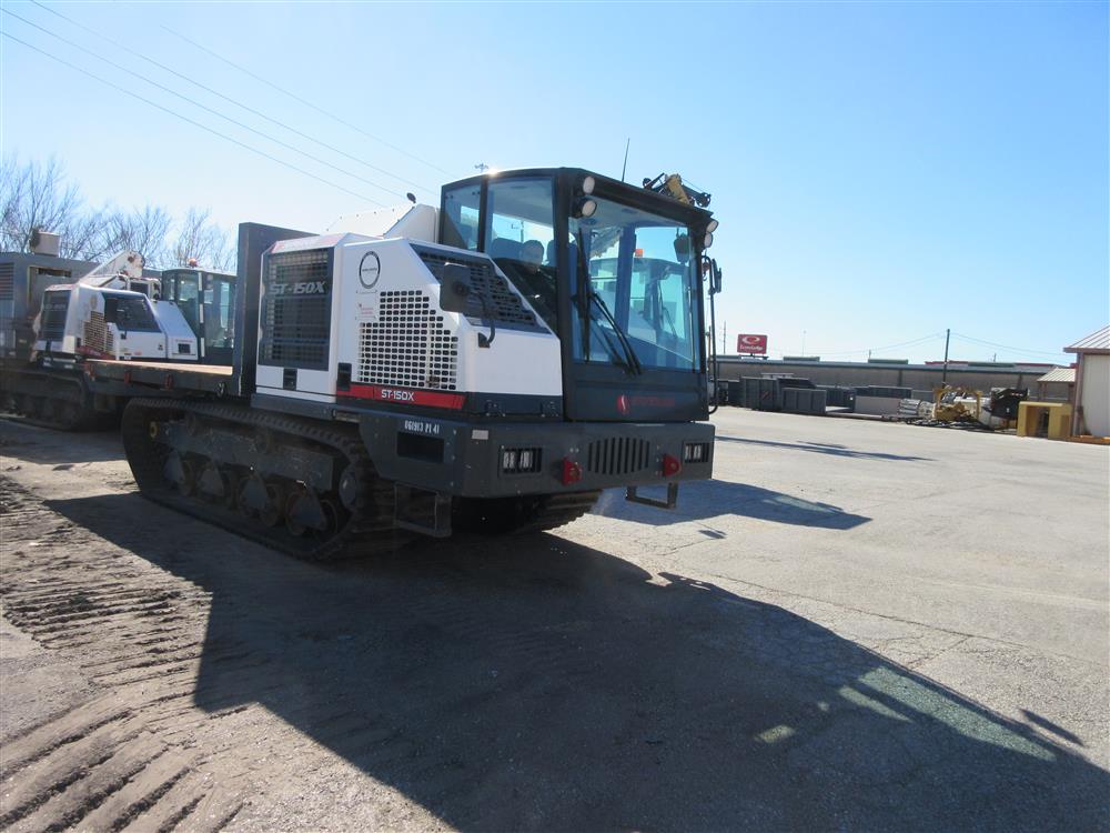 2019 Superior ST150X Crawler Carrier - Image 3