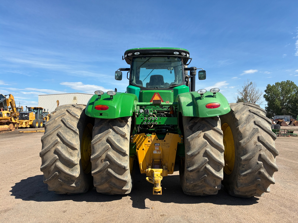 2013 Deere 9560R Agricultural Tractors - Image 4