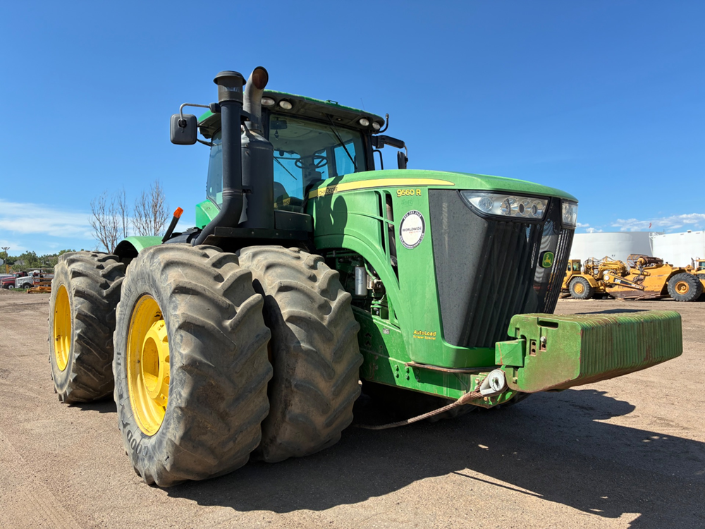 2013 Deere 9560R Agricultural Tractors - Image 5