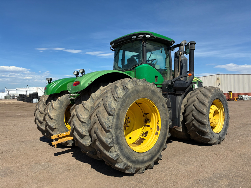 2013 Deere 9560R Agricultural Tractors - Image 6
