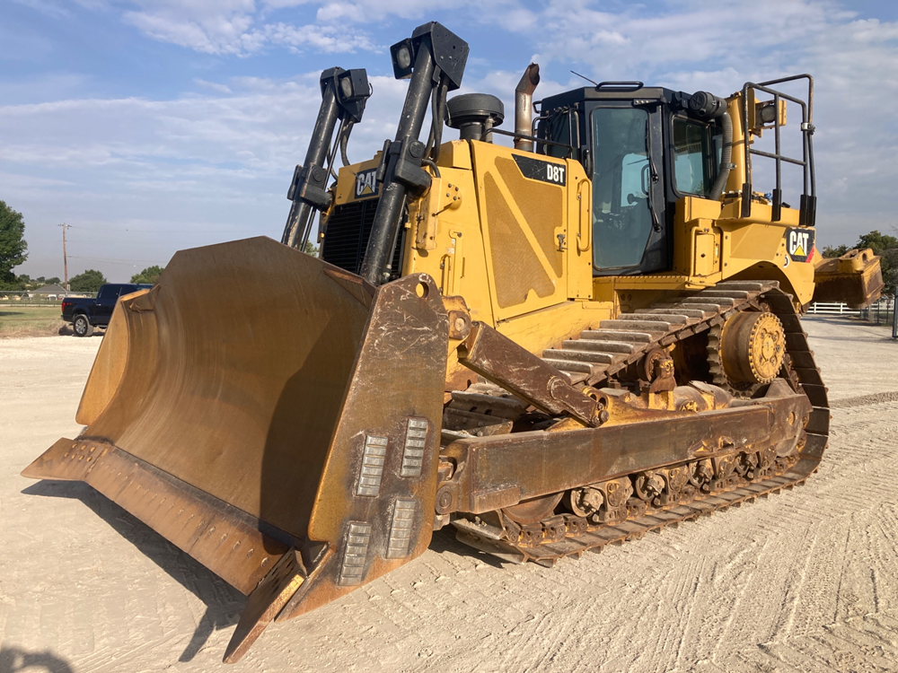2016 Caterpillar D8T Dozers - Image 12