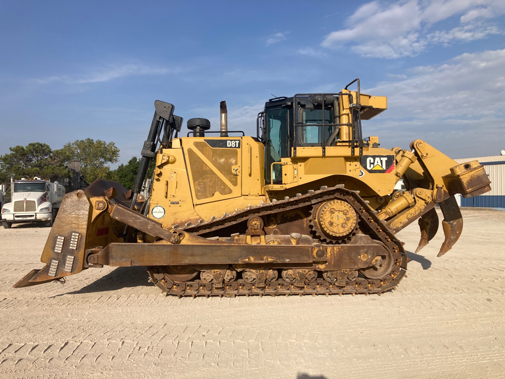 2016 Caterpillar D8T Dozers - Image 13
