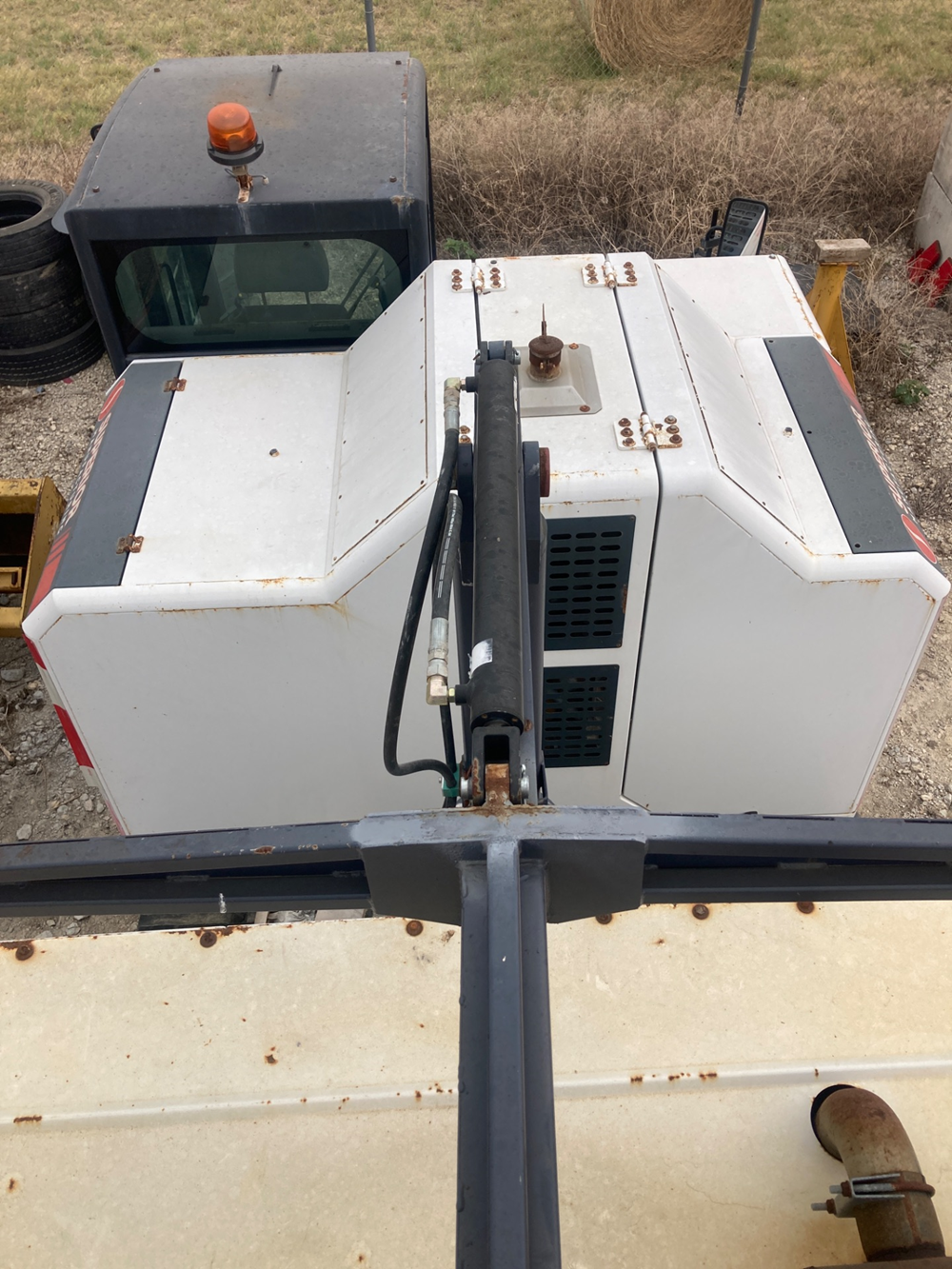 2019 Superior ST150X Crawler Carrier - Image 23
