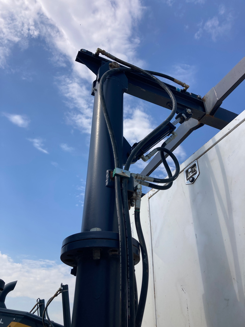 2019 Superior ST150X Crawler Carrier - Image 20