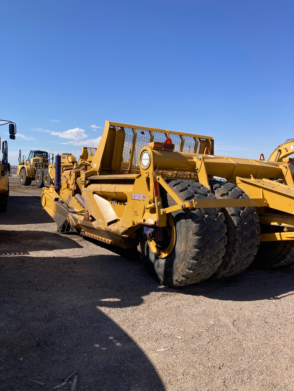 2019 K-Tec Earthmovers 1237ADT Scraper Pans - Image 7