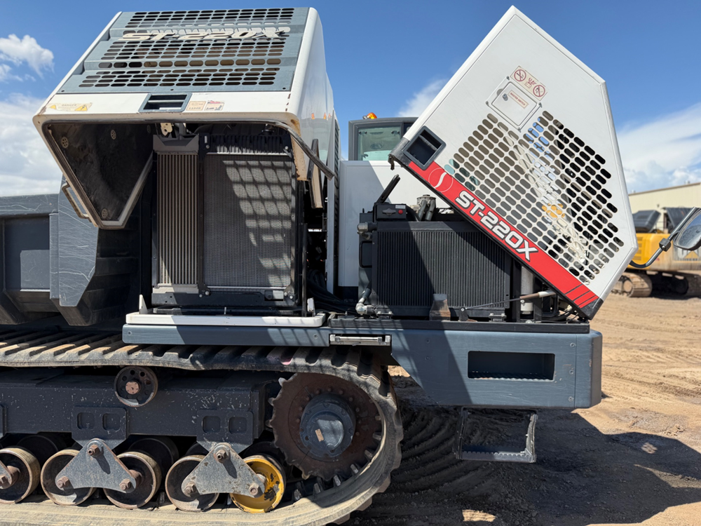 2020 Superior ST220X Crawler Carrier - Image 10