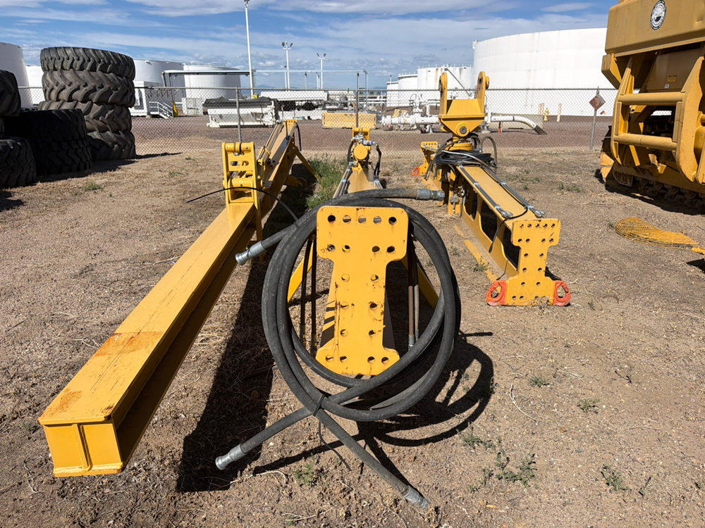 2019 Laurini 10 Ton Pipe Lifter - Image 5