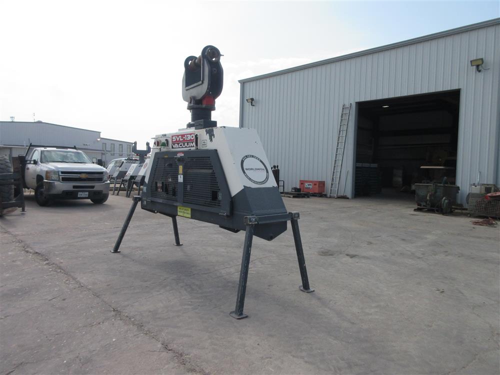 2004 Superior SVL-130 Vacuum Lifts - Image 3