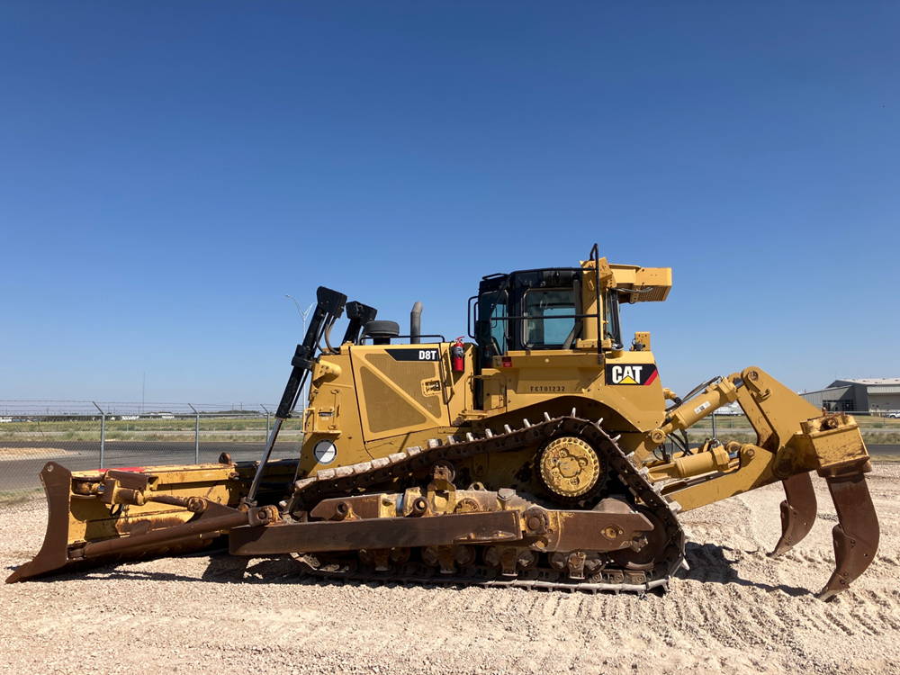 2014 Caterpillar D8T Dozers - Image 4
