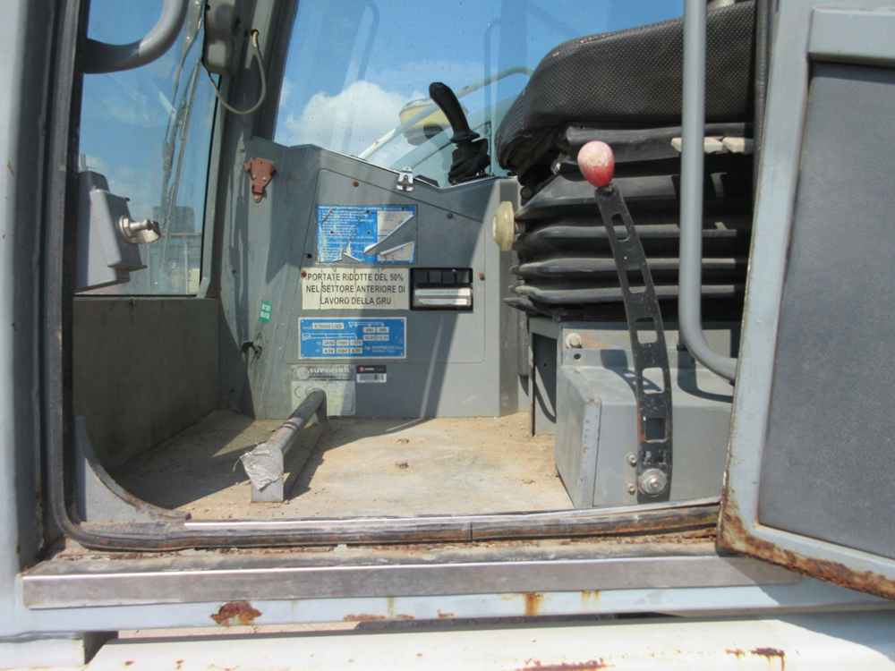 2010 Superior SFT-180 Crawler Carrier - Image 10