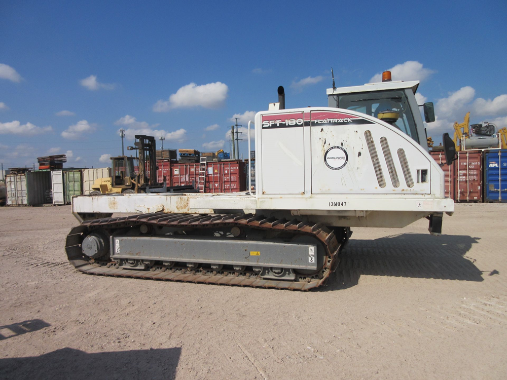 2010 Superior SFT-180 Crawler Carrier - Image 11