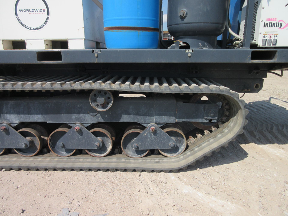 2019 Superior ST150X Crawler Carrier - Image 15