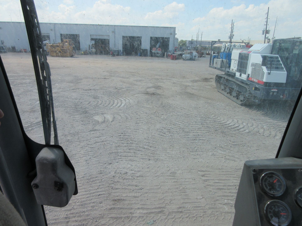 2014 Superior SFT-155 Crawler Carrier - Image 6