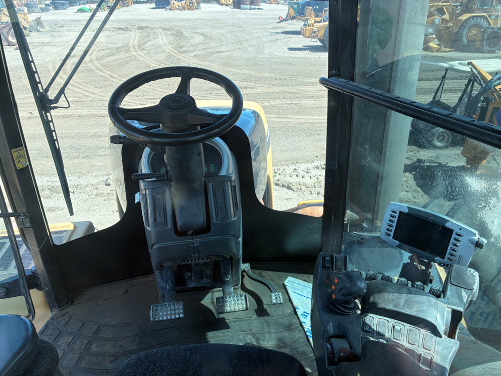 2013 Challenger / AGCO MT965C Agricultural Tractors - Image 9