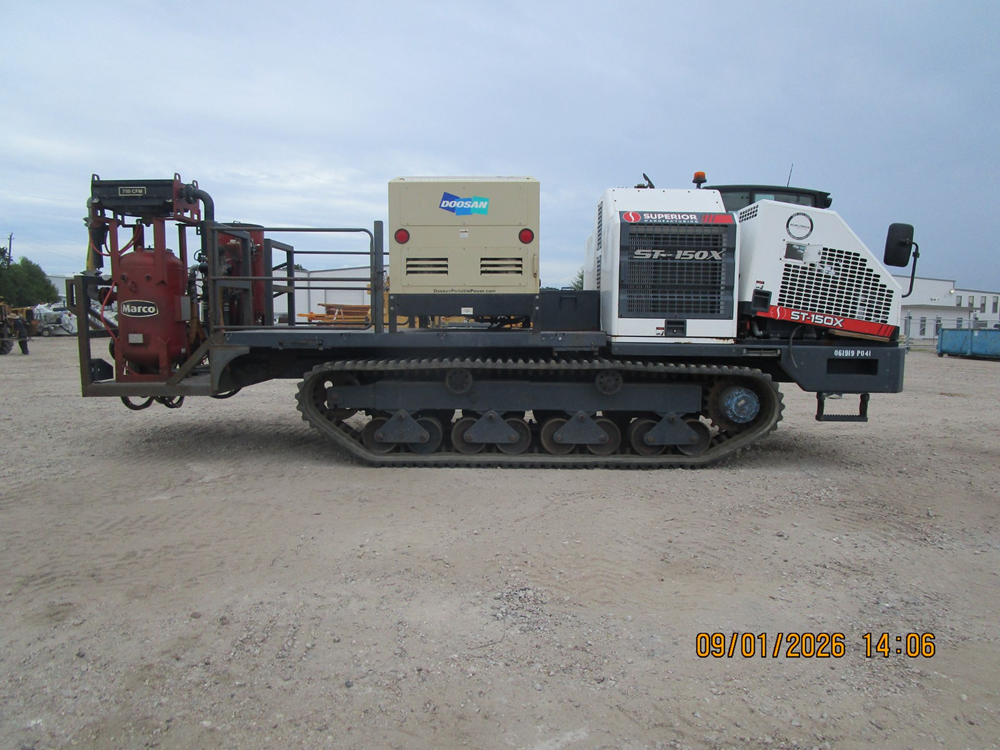 2019 Superior ST150X Crawler Carrier - Image 8