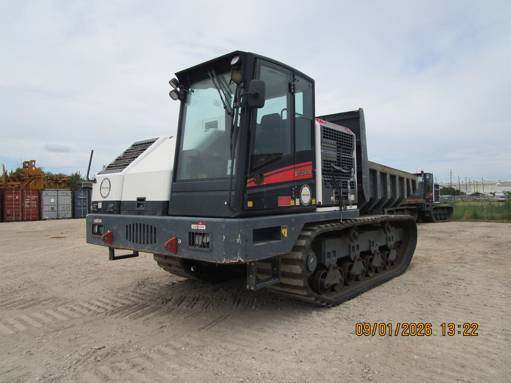 2020 Superior ST220X Crawler Carrier - Image 12