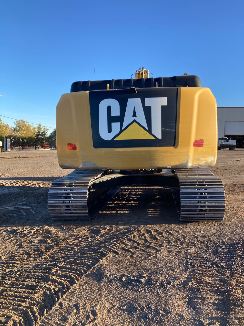 2019 Caterpillar 330FL Excavators - Image 7