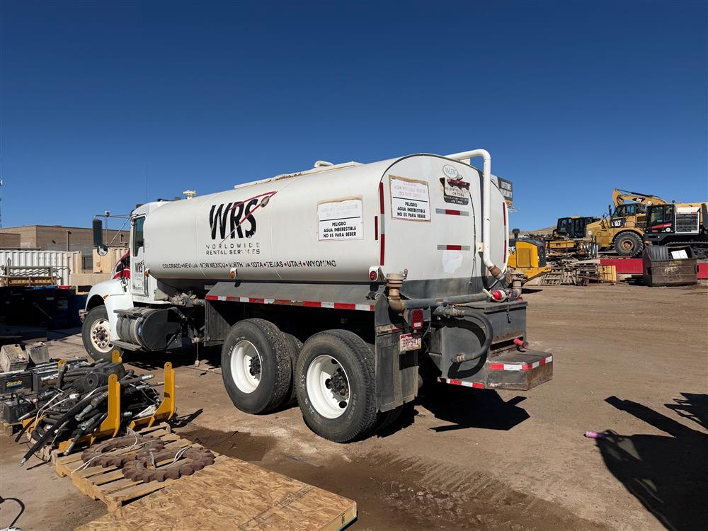 2018 Kenworth T370-4000 Water Trucks - Image 3