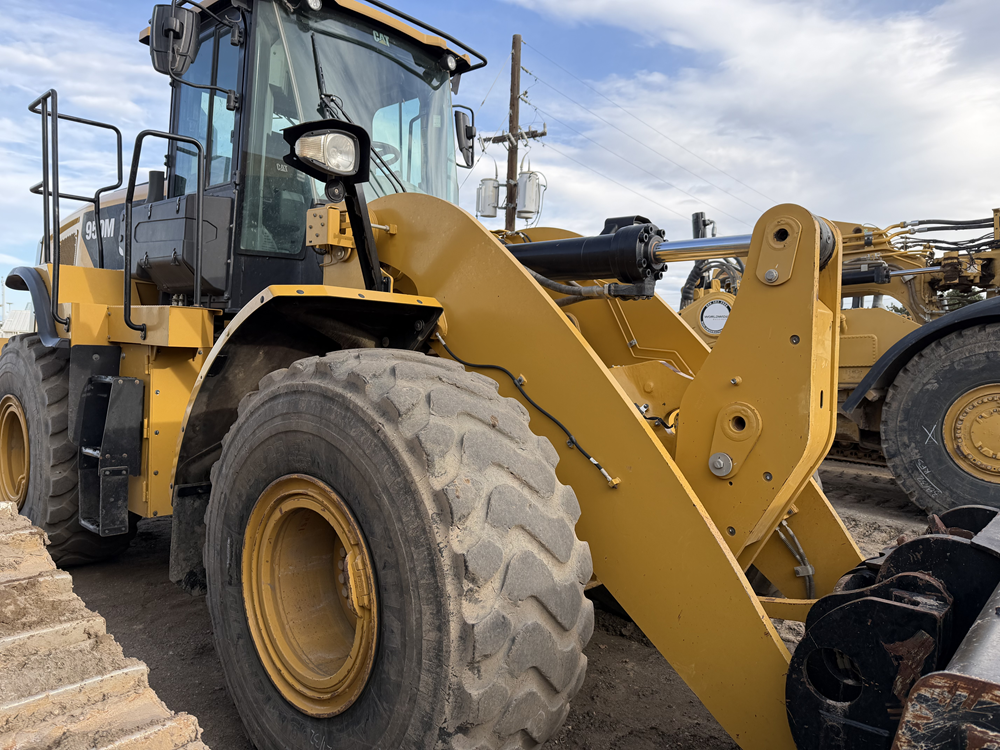 2017 Caterpillar 950M Wheel Loaders - Image 3