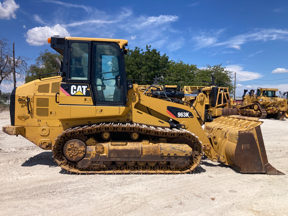 2018 Caterpillar 963K Track Loaders - Image 20