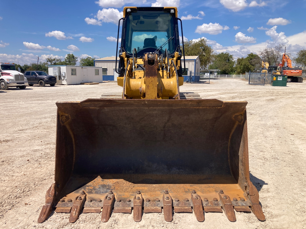 2018 Caterpillar 963K Track Loaders - Image 12