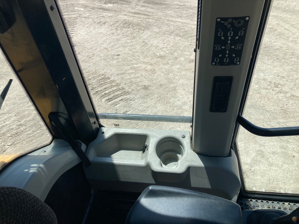 2018 Caterpillar 963K Track Loaders - Image 9