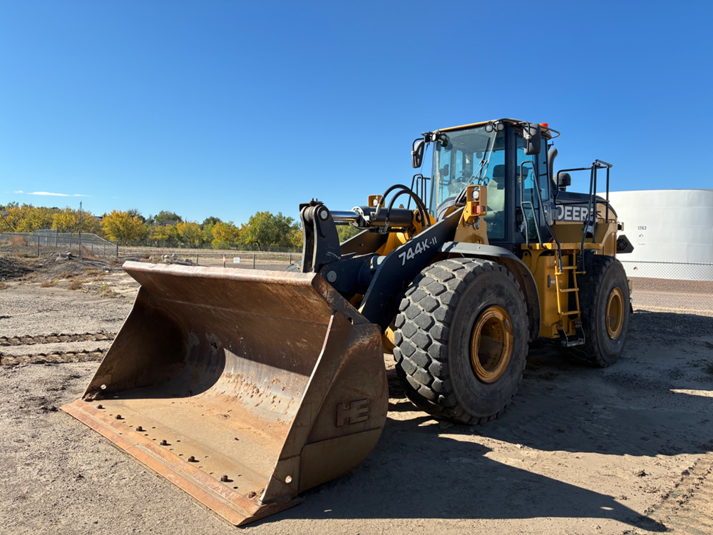 2016 Deere 744K II Wheel Loaders - Image 2