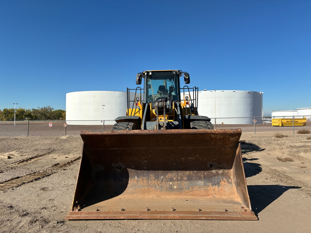 2016 Deere 744K II Wheel Loaders - Image 3