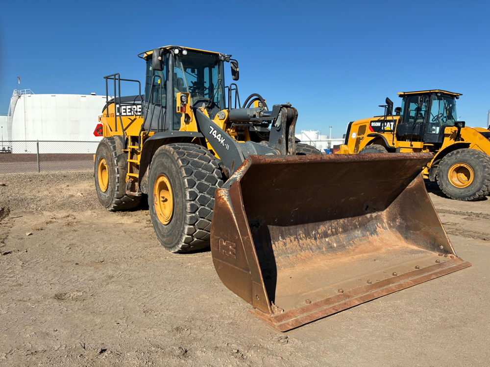 2016 Deere 744K II Wheel Loaders - Image 5