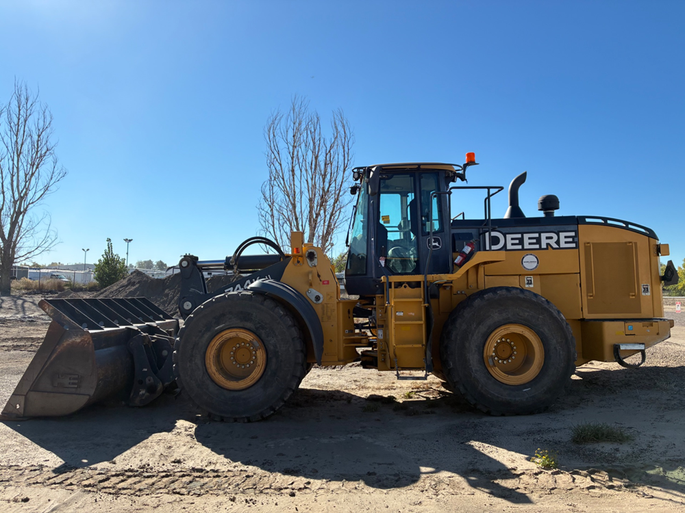 2016 Deere 744K II Wheel Loaders - Image 10