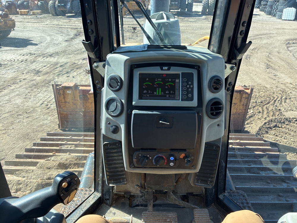 2019 Caterpillar D6N LGP Dozers - Image 11