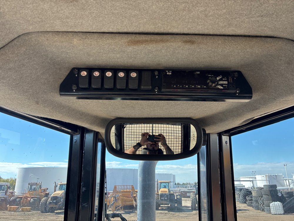 2019 Caterpillar D6N LGP Dozers - Image 14